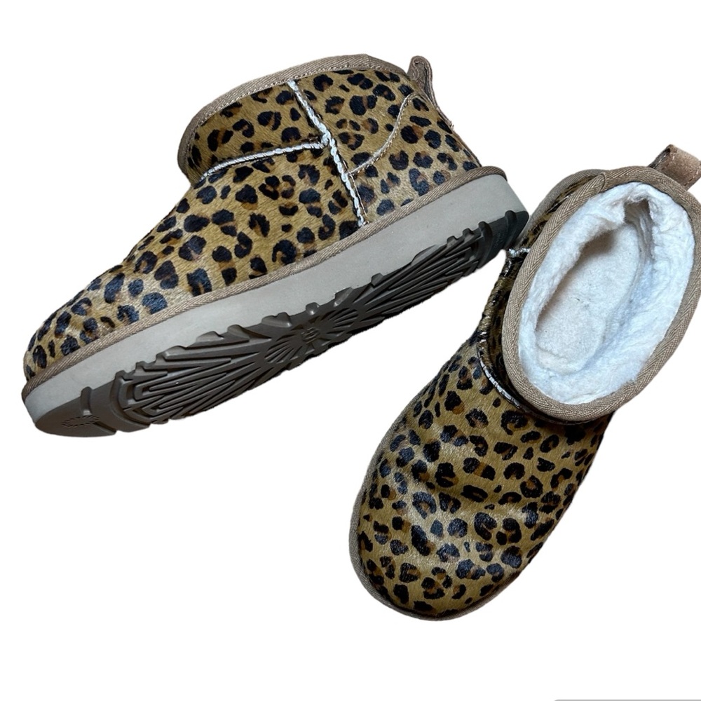 Ugg Shorty Calf Hair Leopard Print Mini Boots